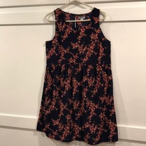 Large Old Navy Floral Dress